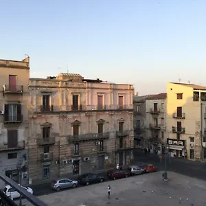 https://affittacamere-duomo-gela.sicilyhotelsitaly.net